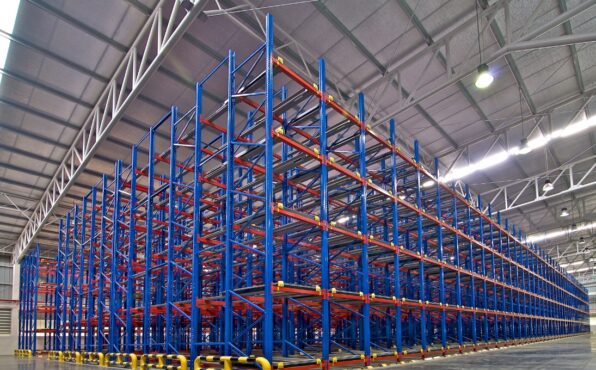 What Is Very Narrow Aisle Vna Pallet Racking