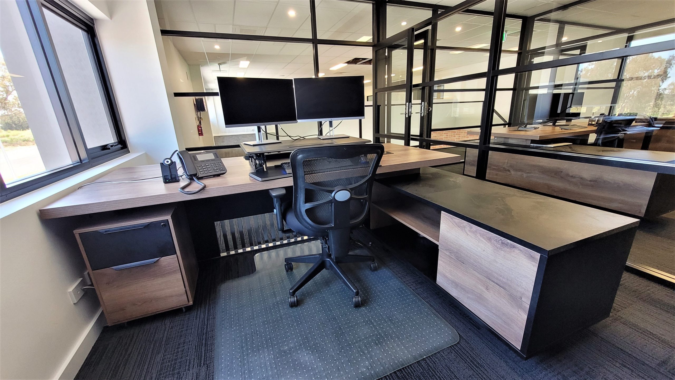 Timber Corner Manager Desk Dulux